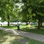 Happy Camp Mobile Homes In Balatontourist Fuered & Balatonfüred