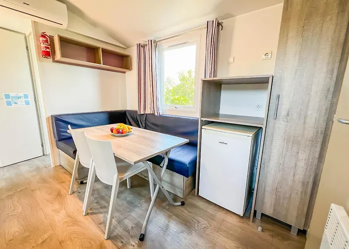 Camping Happy Camp Mobile Homes In Balatontourist Fuered &