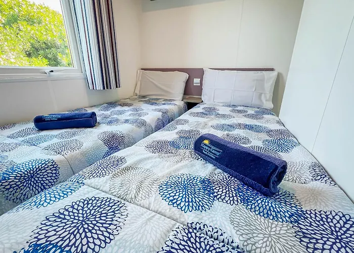 Happy Camp Mobile Homes In Balatontourist Fuered &